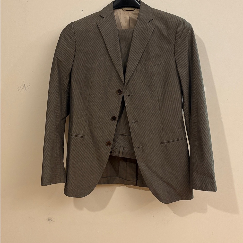 Men's tan Suit.